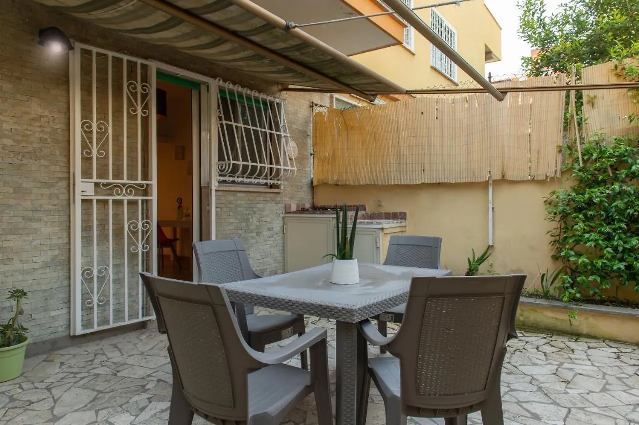 Appartamento Pantarei Lido di Ostia Apartment